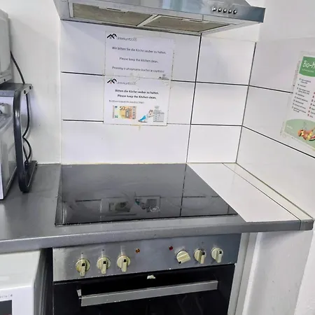 10 - * Karlsbad